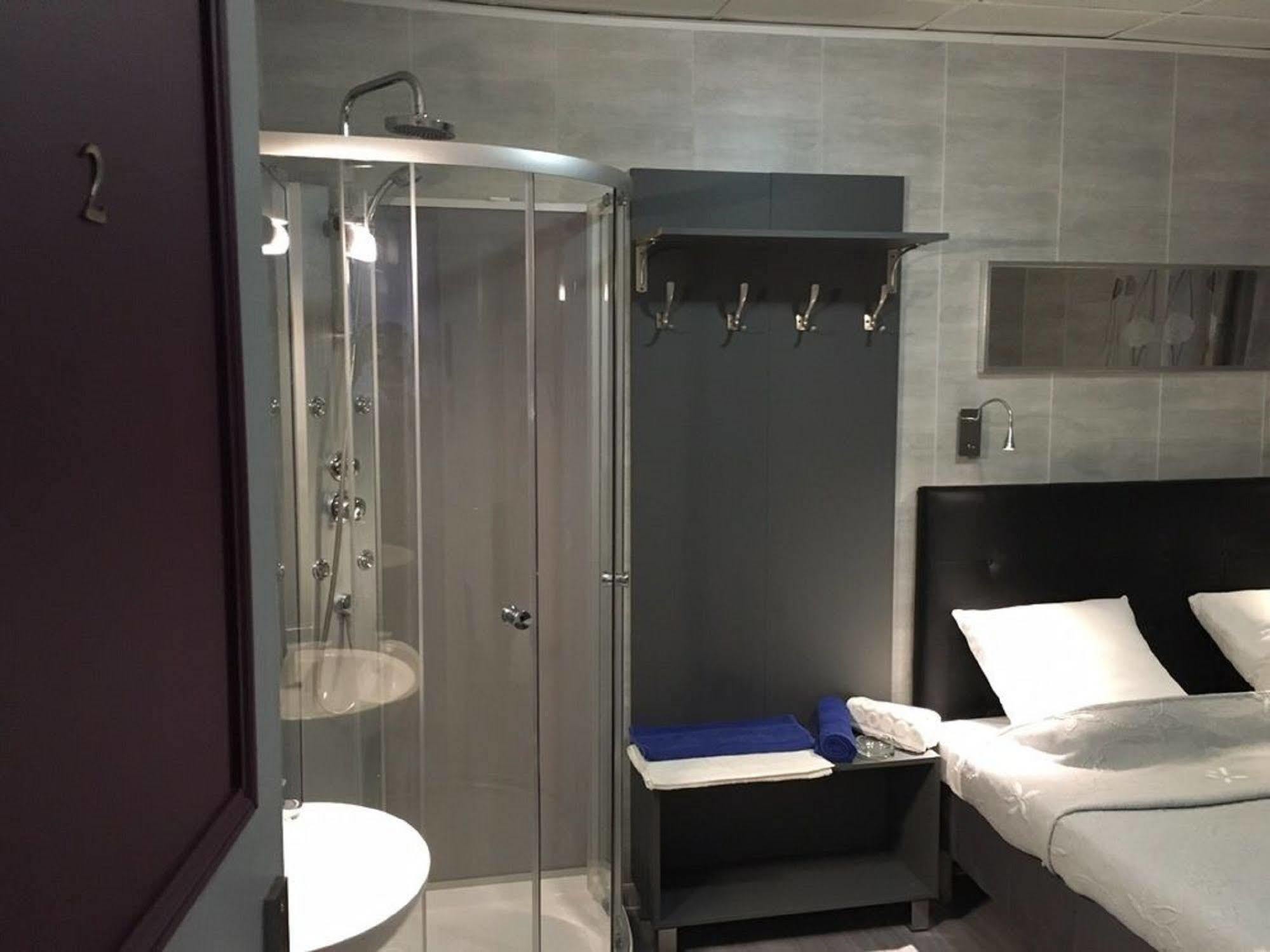 Hotel Gofen Paris Luaran gambar
