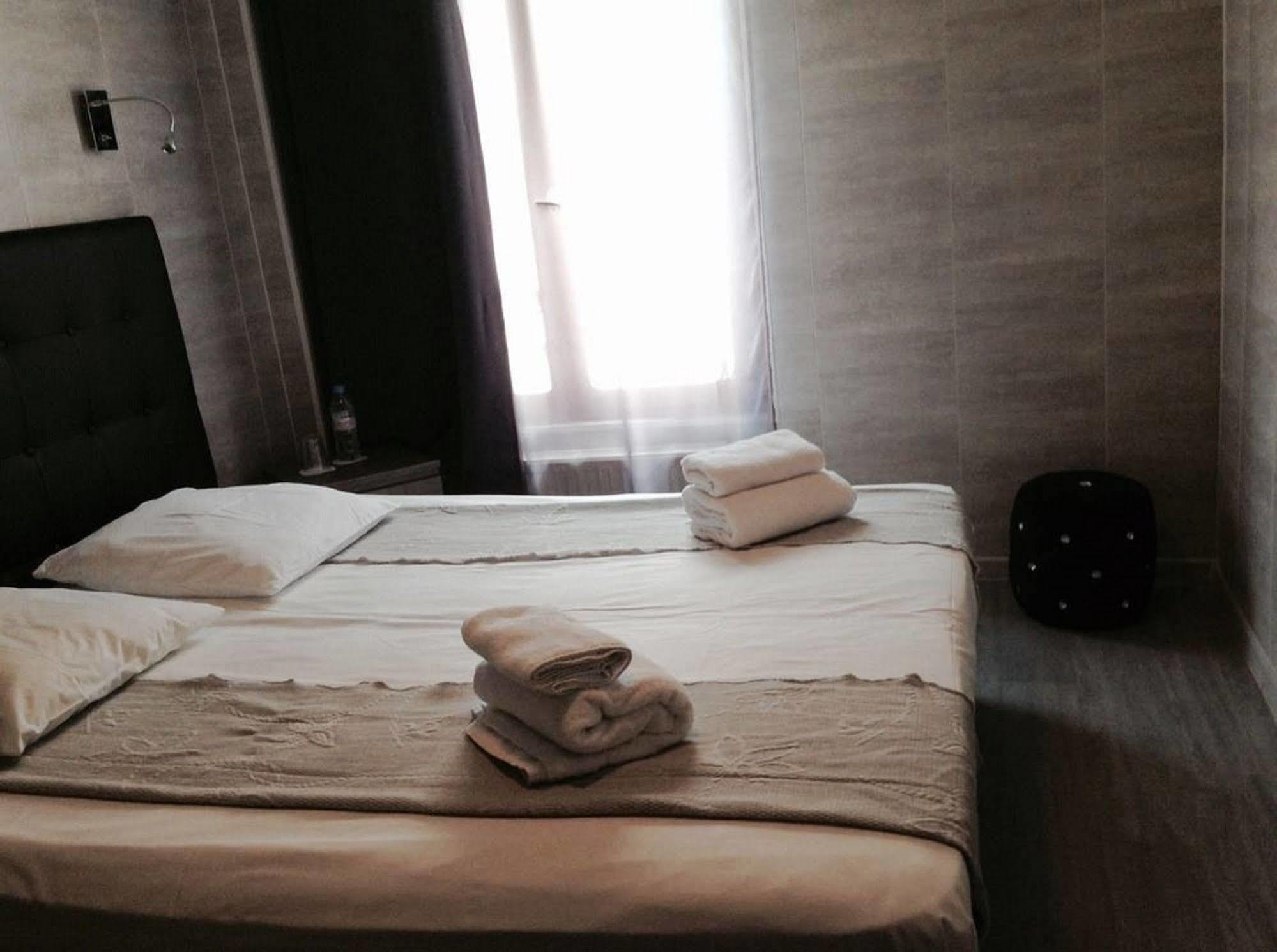 Hotel Gofen Paris Luaran gambar