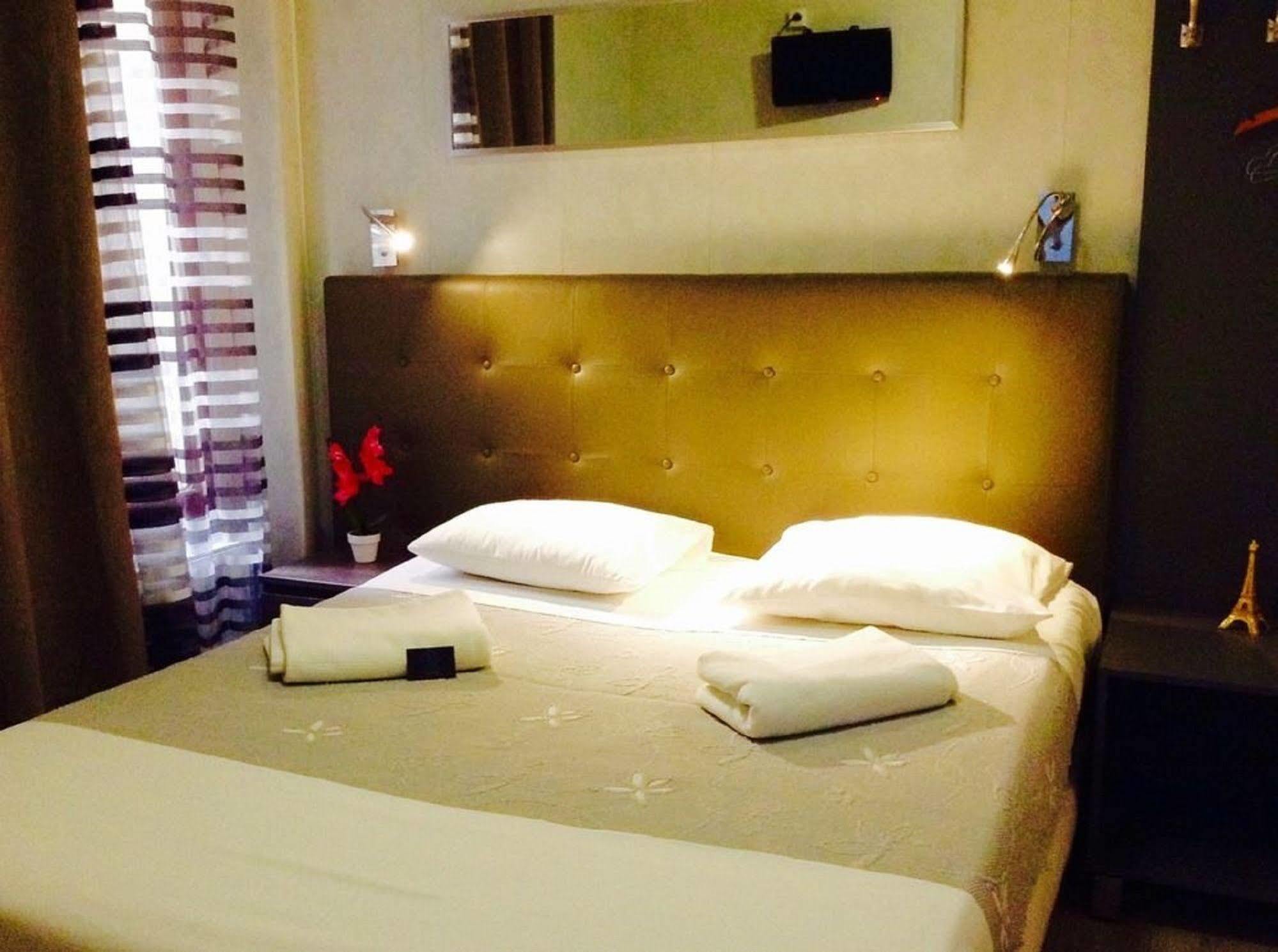 Hotel Gofen Paris Luaran gambar